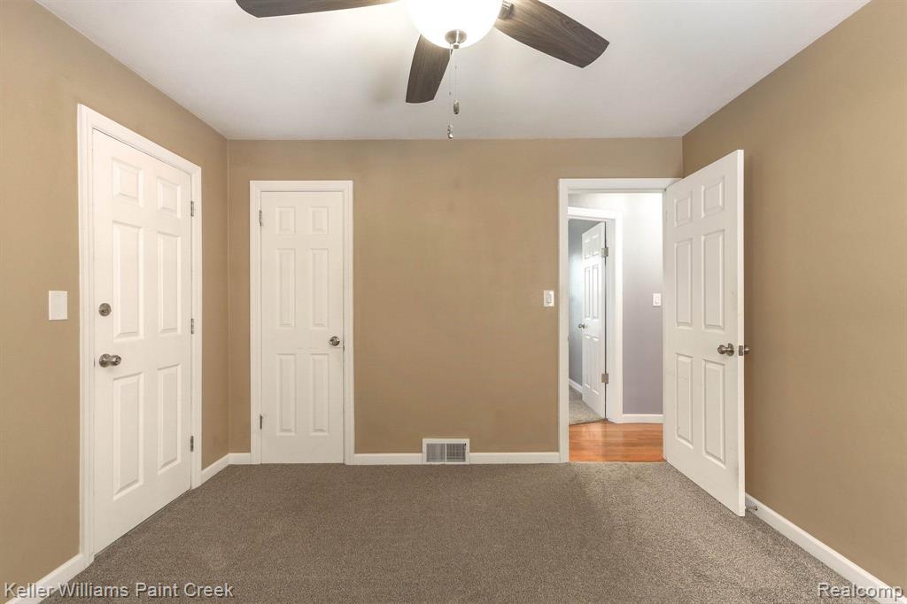 26630 Schoenherr Road Warren, MI 48089 - Photo 13 of 27
