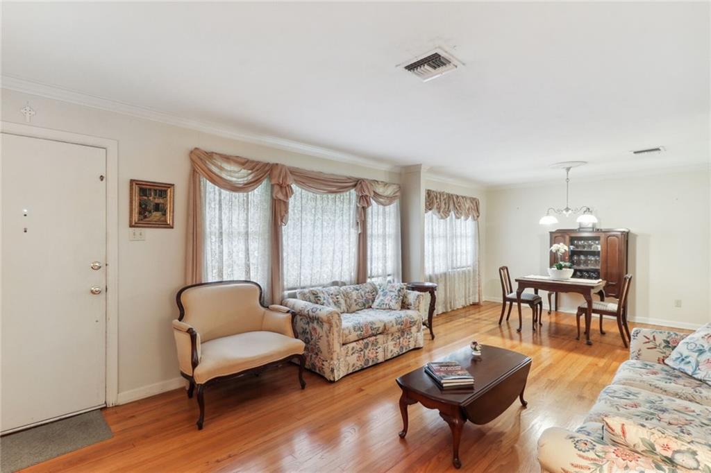 27 Ravan Avenue Harahan, LA 70123 - Photo 3 of 13 Gallery Image 3