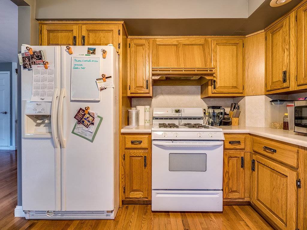 12710 Leo Road Fort Wayne, IN 46845 - Photo 11 of 35