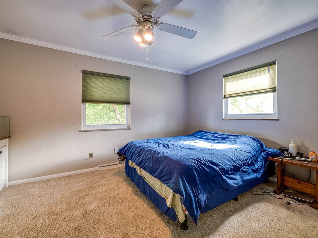 12710 Leo Road Fort Wayne, IN 46845 - Photo 14 of 35