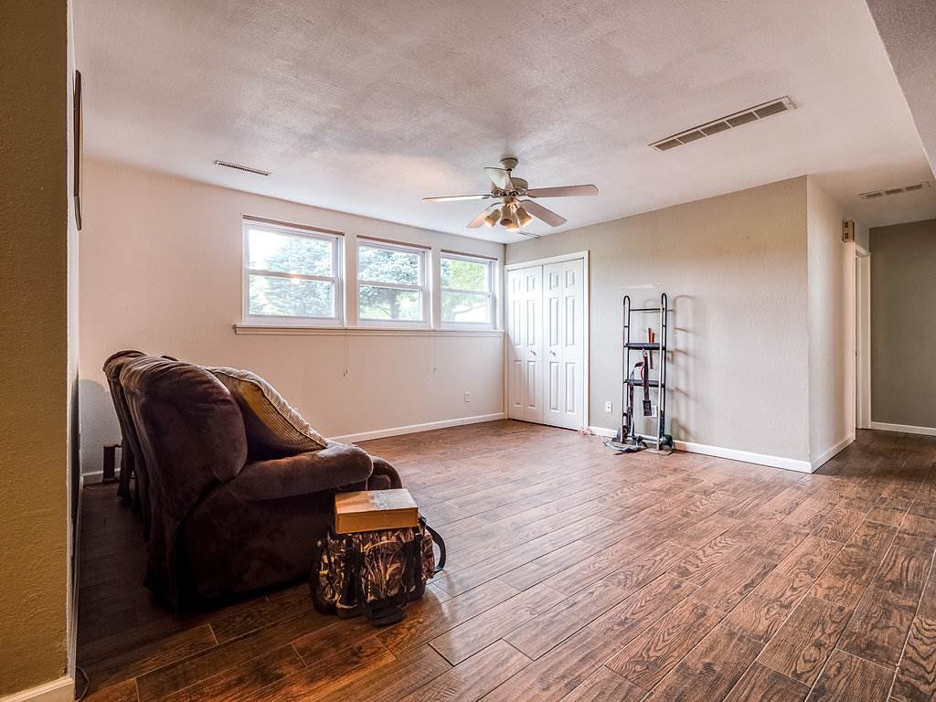 12710 Leo Road Fort Wayne, IN 46845 - Photo 21 of 35