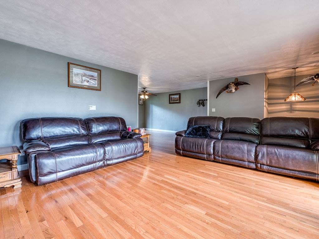 12710 Leo Road Fort Wayne, IN 46845 - Photo 5 of 35