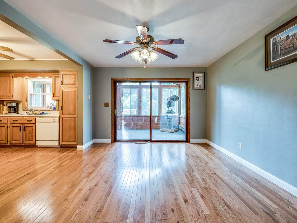 12710 Leo Road Fort Wayne, IN 46845 - Photo 8 of 35