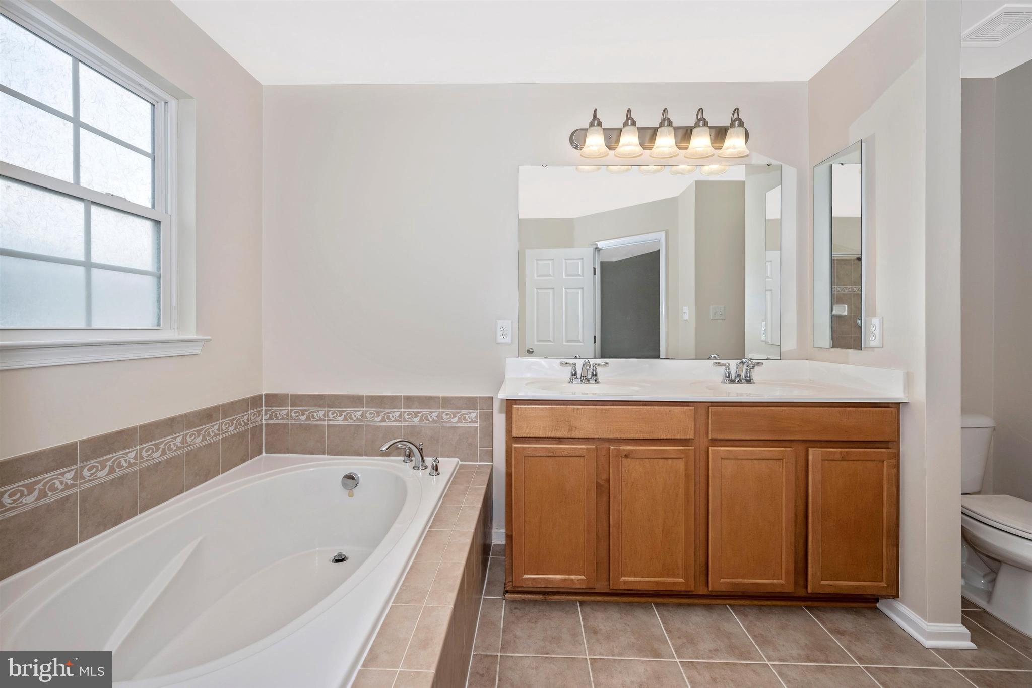 2028 Spring Run Circle Frederick, MD 21702 - Photo 24 of 52 Gallery Image 24