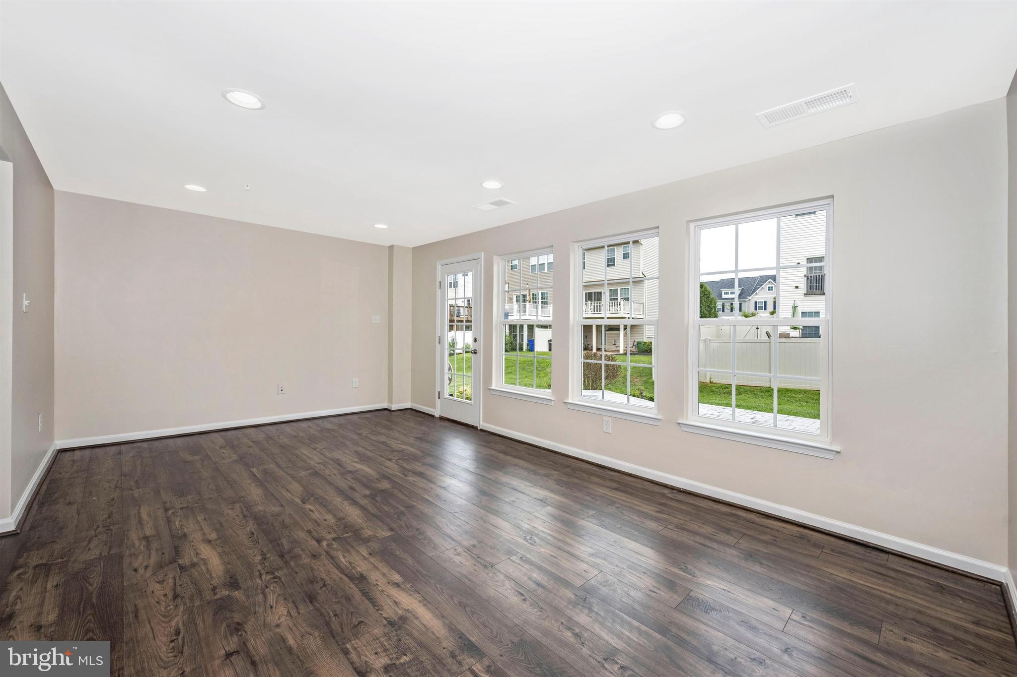 2028 Spring Run Circle Frederick, MD 21702 - Photo 33 of 52 Gallery Image 33
