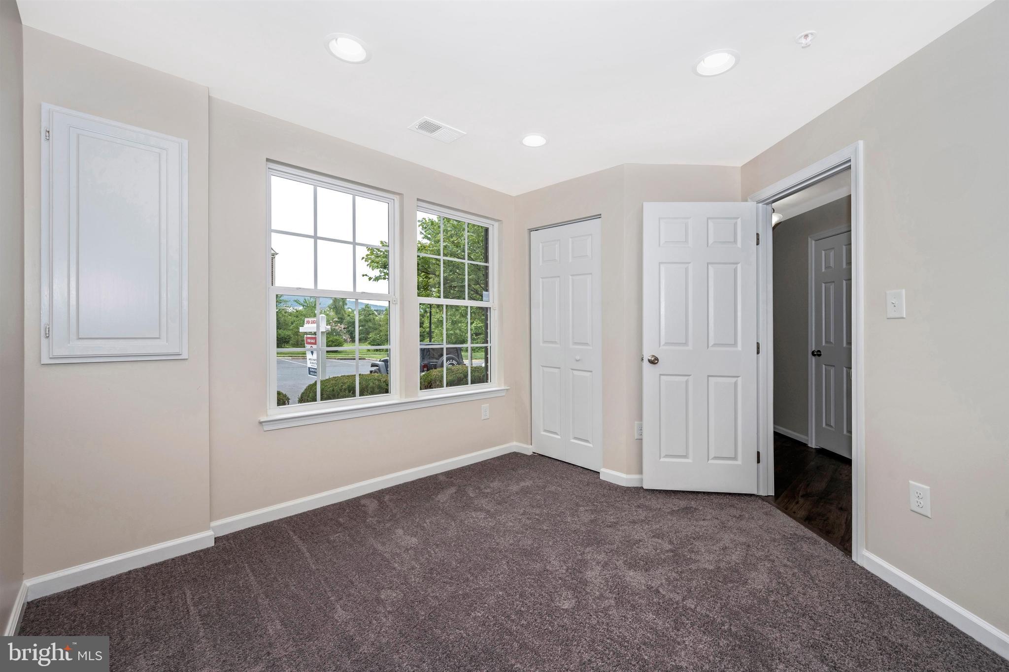 2028 Spring Run Circle Frederick, MD 21702 - Photo 37 of 52 Gallery Image 37
