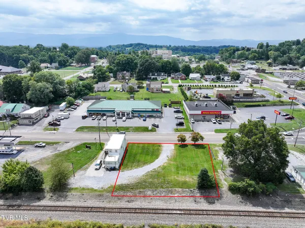 $149,900 | 1028 West Main Street, Greeneville, TN 37743