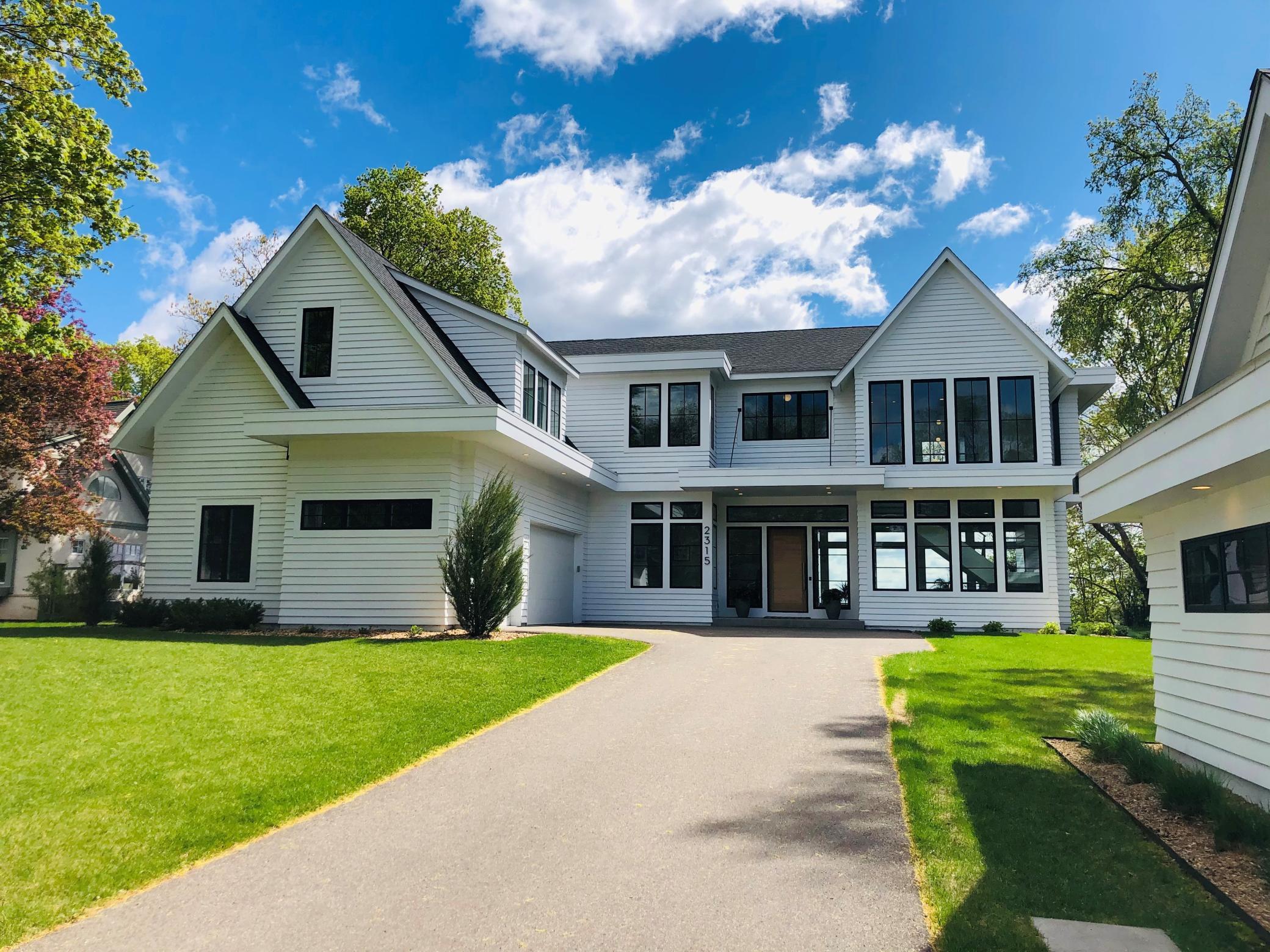 2315 Huntington Point Road East Wayzata, MN 55391 - Photo 1 of 1