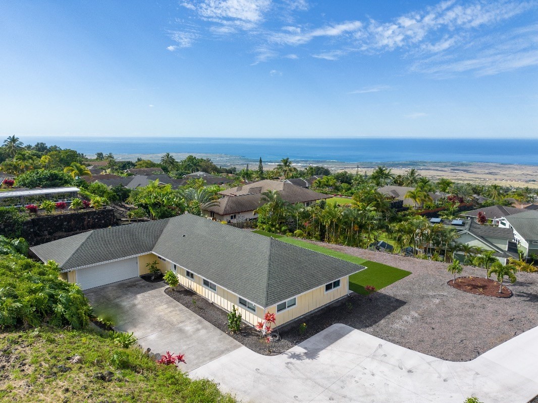 Inkadinkado Wood Stamp Hummingbird