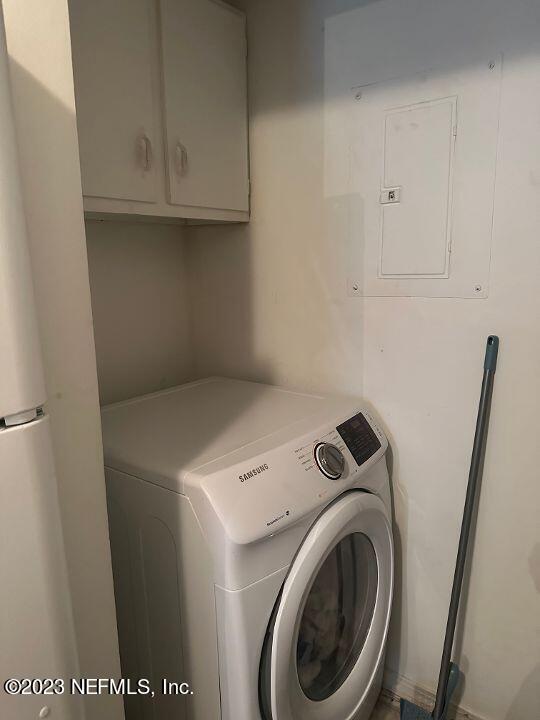 10200 Belle Rive Boulevard, Unit 239 Jacksonville, FL 32256 - Photo 17 of 27 a utility room with dryer and washer