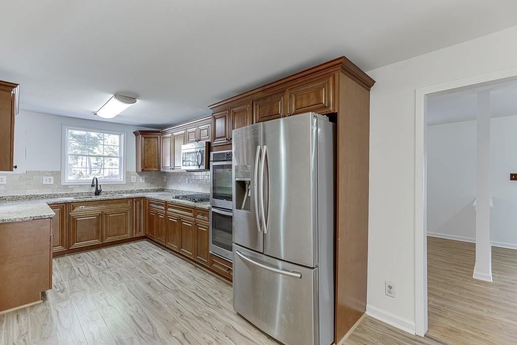 2838 North Bogan Road Northeast Buford, GA 30519 - Photo 10 of 55