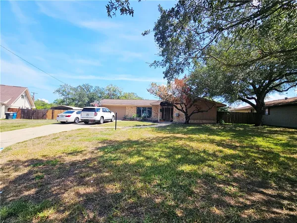 $2,950 | 11114 Jackson Terrace, Corpus Christi, TX 78410