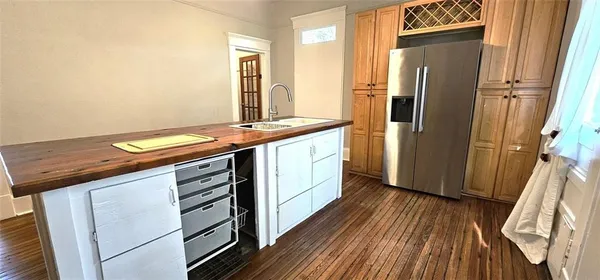 $2,300 | 1047 Ridge Avenue, Stone Mountain, GA 30083