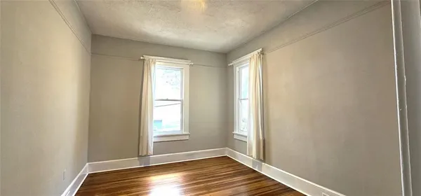 $2,300 | 1047 Ridge Avenue, Stone Mountain, GA 30083