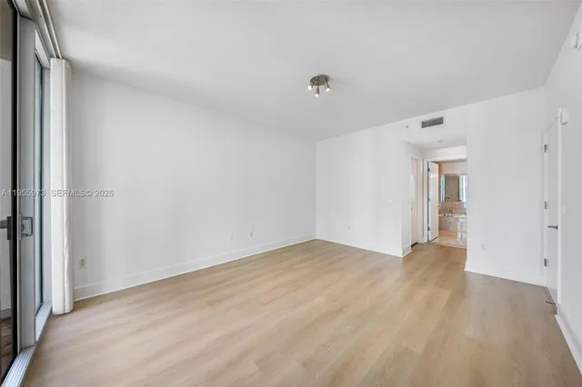 $4,500 | 3131 Northeast 188th Street, Unit 2803, Aventura, FL 33180