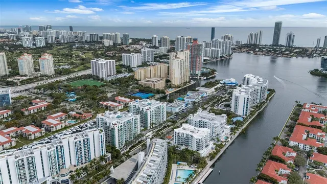 $4,500 | 3131 Northeast 188th Street, Unit 2803, Aventura, FL 33180