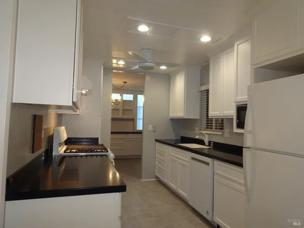 $249,000 | 102 Royal Oak Court, Fairfield, CA 94533
