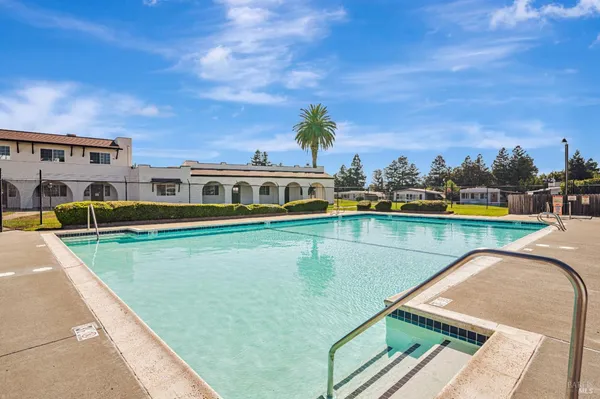 $249,000 | 102 Royal Oak Court, Fairfield, CA 94533