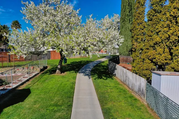 $249,000 | 102 Royal Oak Court, Fairfield, CA 94533
