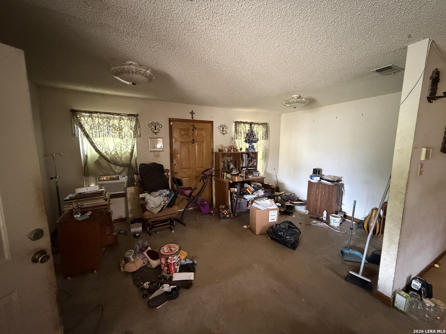 354 6th Poteet, TX 78065 - Photo 10 of 11 a room with gym equipment equipment