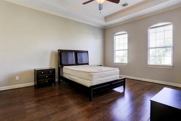 $2,850 | 923 Birdsall Street, Houston, TX 77007