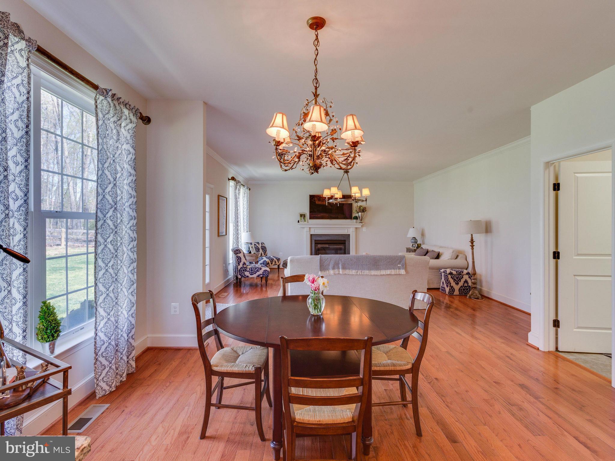 11300 Morgan Ridge Road Nokesville, VA 20181 - Photo 10 of 30 Nook with Custom Lighting