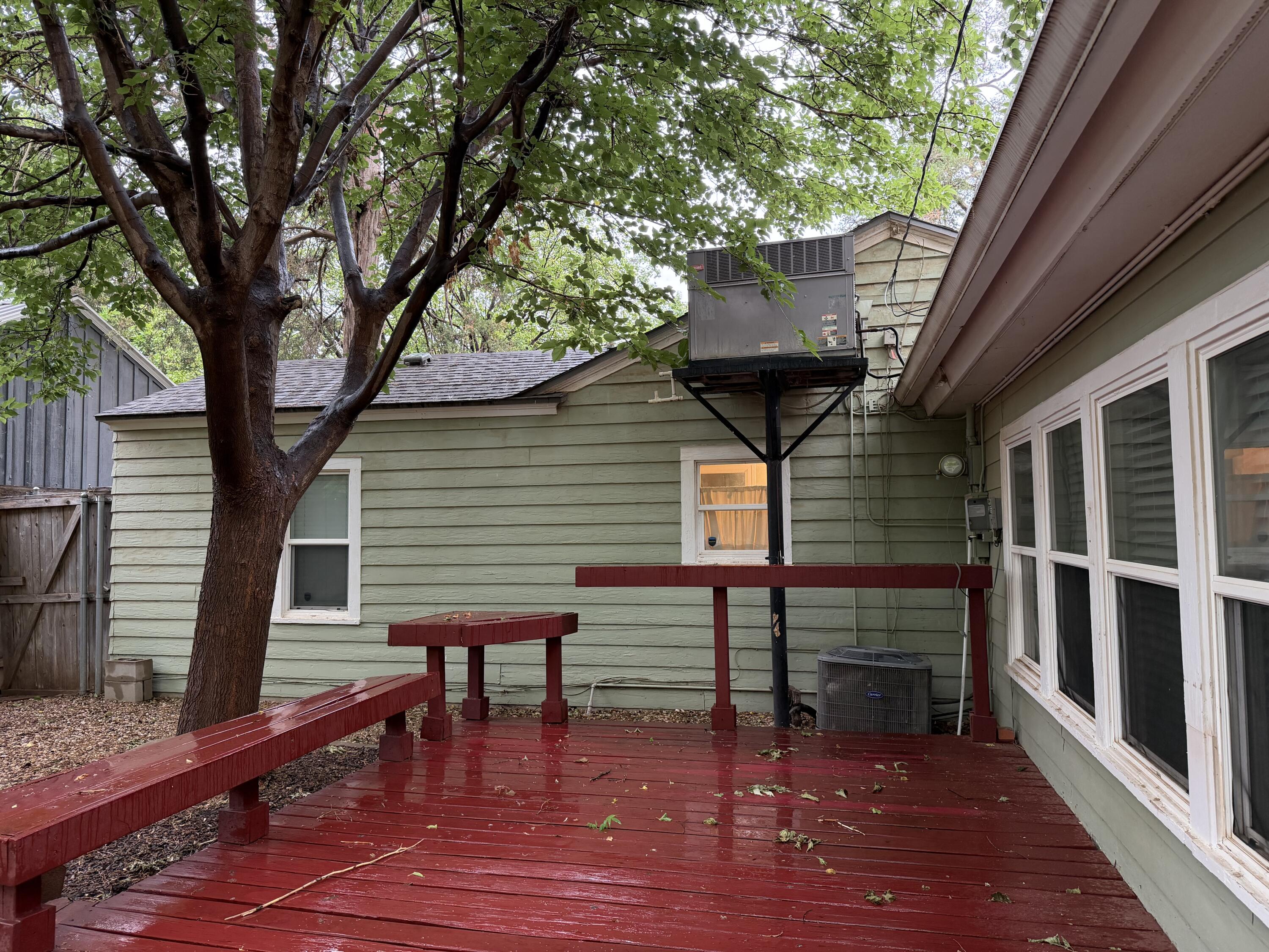 3110 22nd Street Lubbock, TX 79410 - Photo 20 of 22 a view of a chairs and tables in the balcony