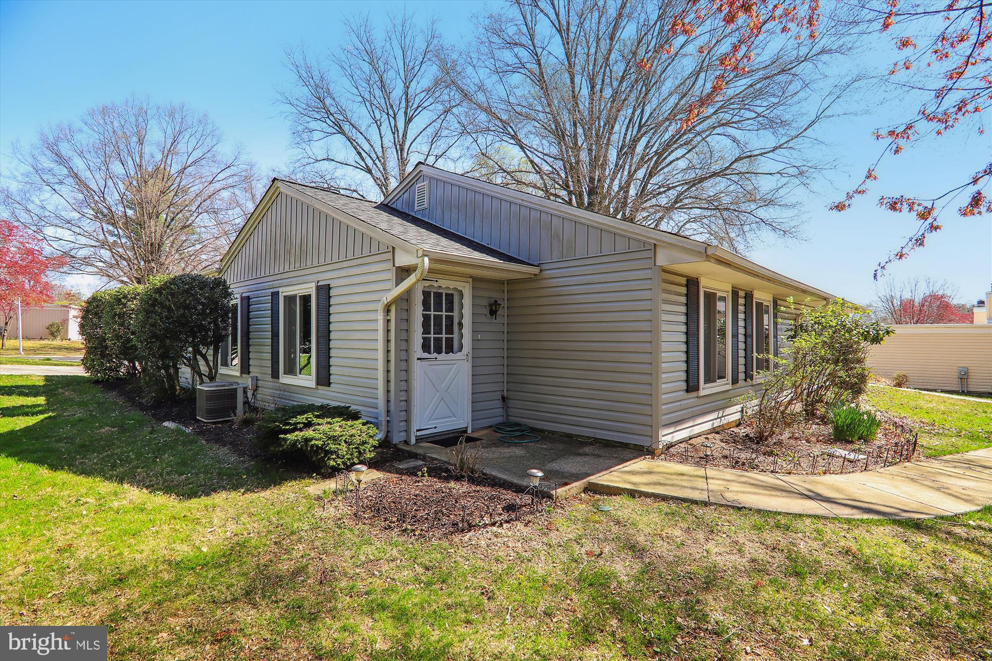 3626 Edelmar Terrace, Unit 125B Silver Spring, MD 20906 - Photo 3 of 21 Back Elevation