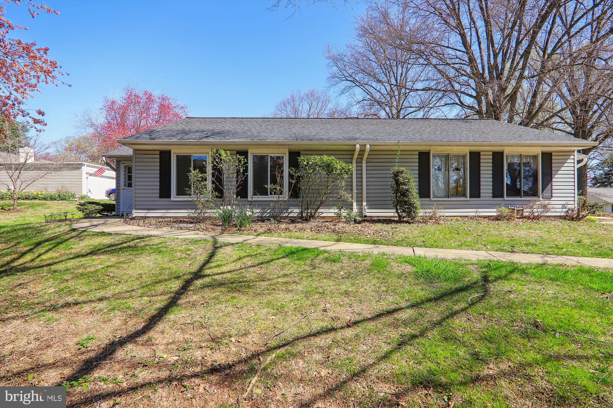 3626 Edelmar Terrace, Unit 125B Silver Spring, MD 20906 - Photo 4 of 21 Back Elevation