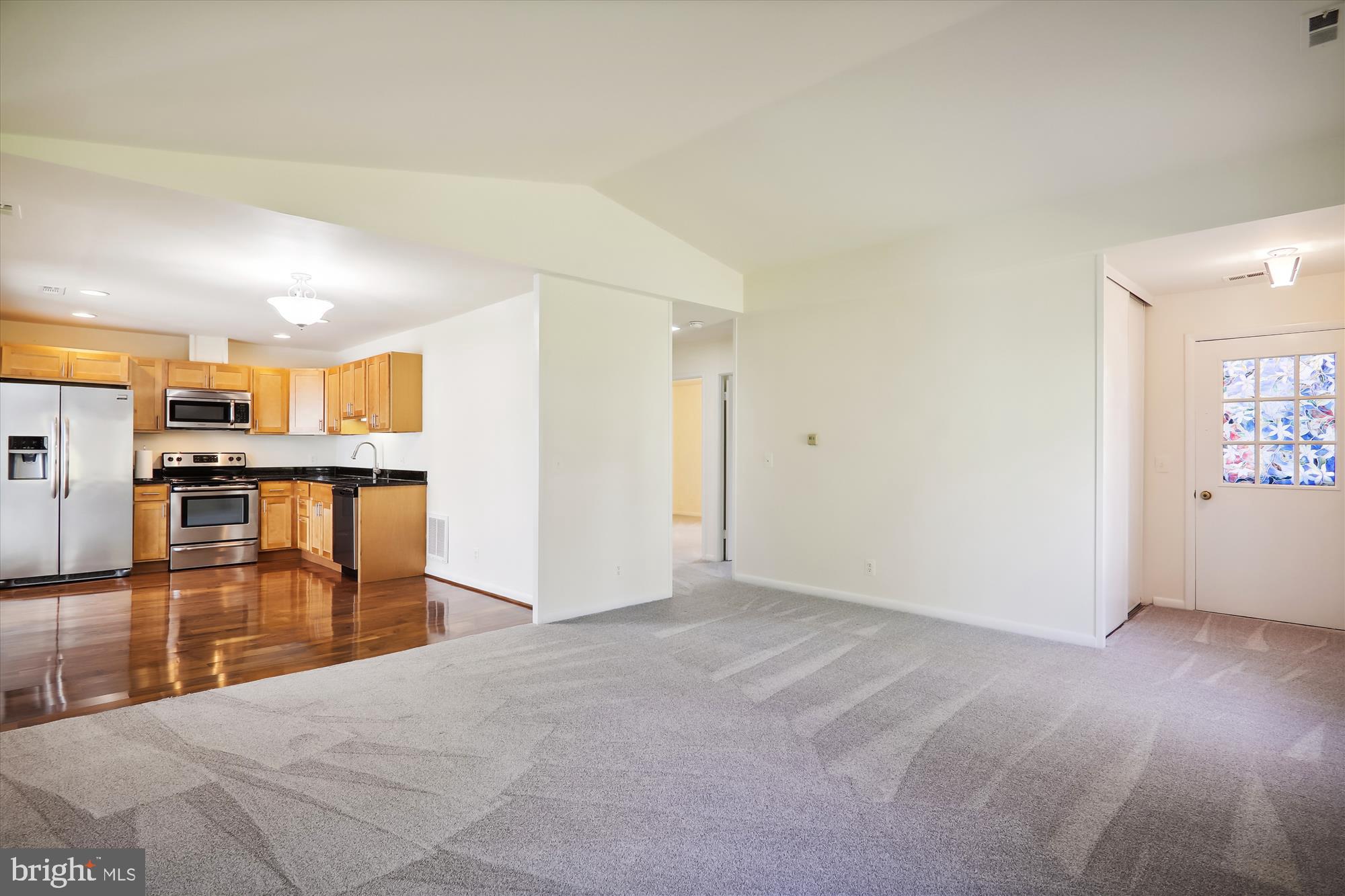 3626 Edelmar Terrace, Unit 125B Silver Spring, MD 20906 - Photo 9 of 21 Living Room