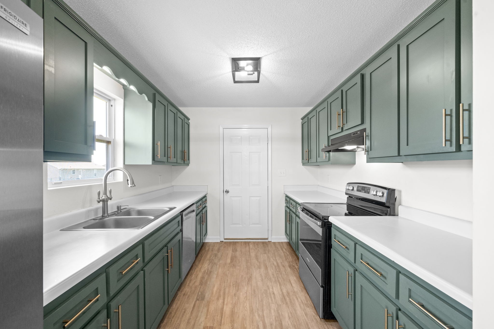 1047 McClardy Road Clarksville, TN 37042 - Photo 10 of 31
