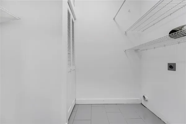 $292,000 | 12855 Madison Pointe Circle, Unit 101, Orlando, FL 32821