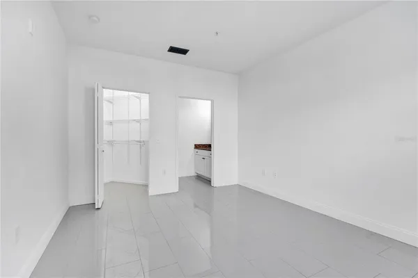 $292,000 | 12855 Madison Pointe Circle, Unit 101, Orlando, FL 32821