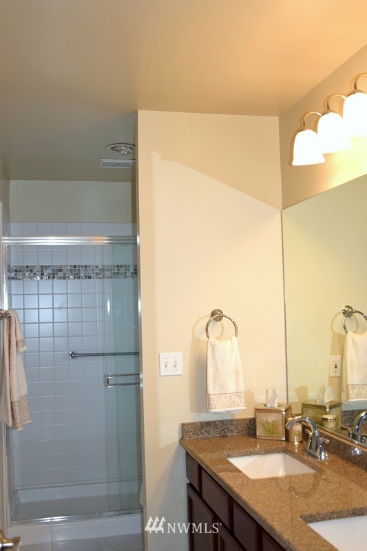 1003 North 33rd Street Renton, WA 98056 - Photo 12 of 16