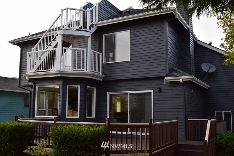 1003 North 33rd Street Renton, WA 98056 - Photo 15 of 16