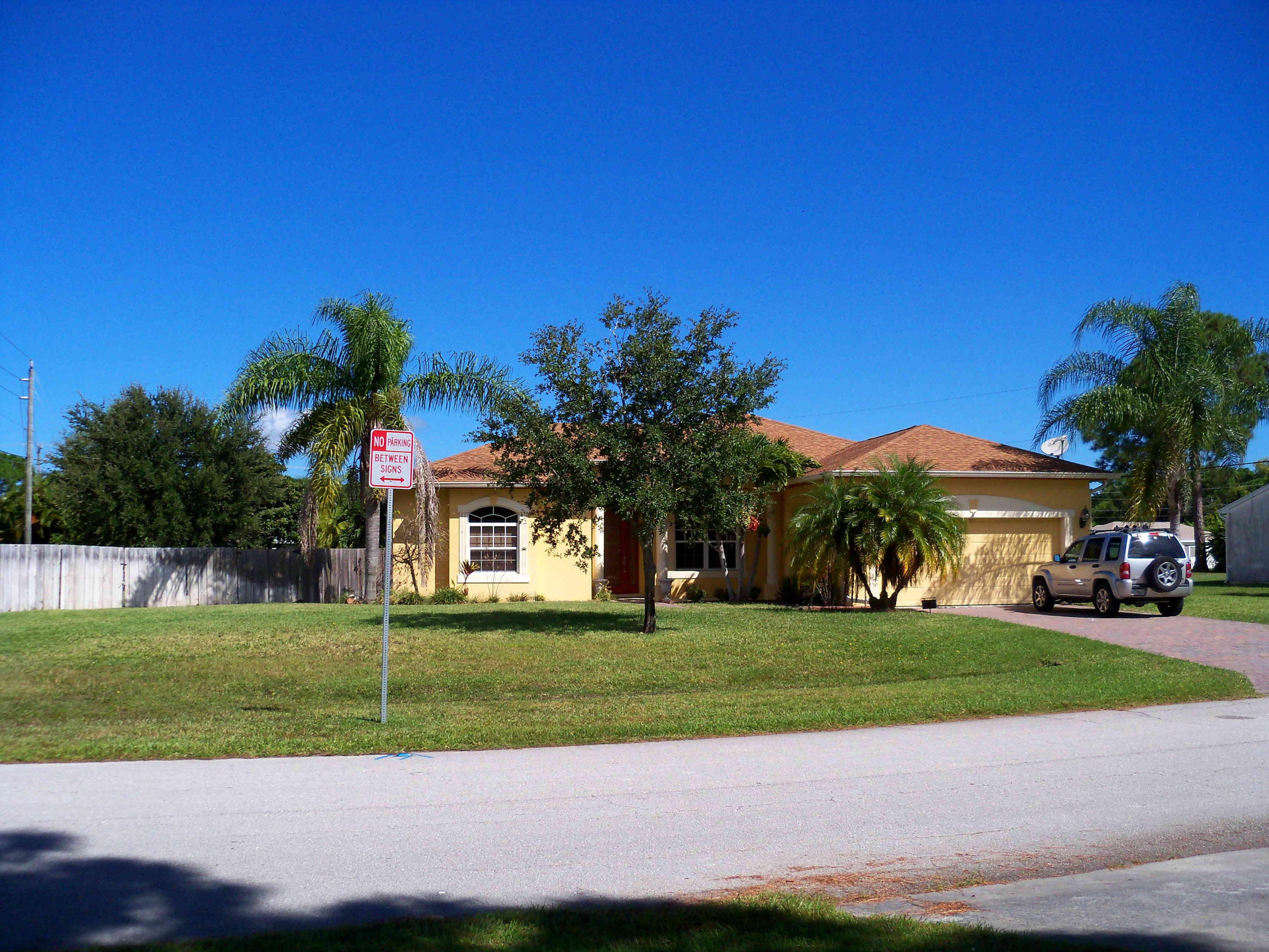 2701 Southeast Bishop Avenue Port St. Lucie, FL 34952 - Photo 1 of 96