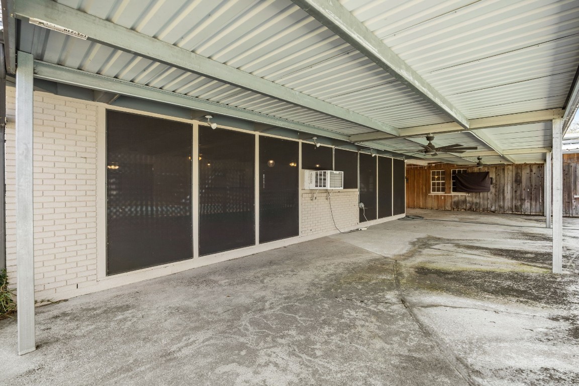 13038 4th Street Santa Fe, TX 77510 - Photo 22 of 39 a view of a porch