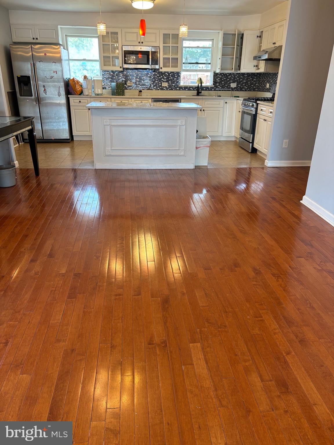 9009 Eastview Road Philadelphia, PA 19152 - Photo 4 of 15 Gallery Image 4