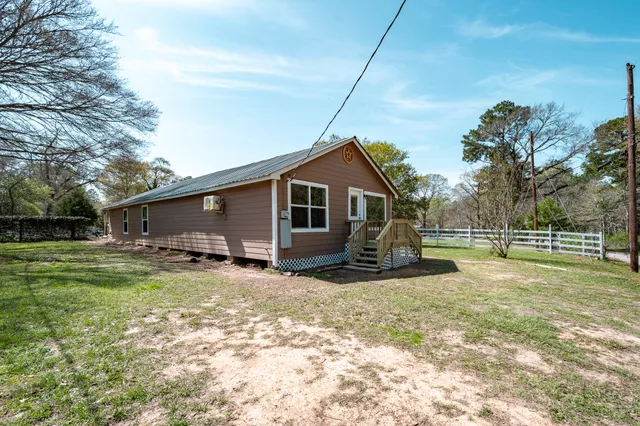 $155,000 | 691 Myrtie Drive, Shepherd, TX 77371