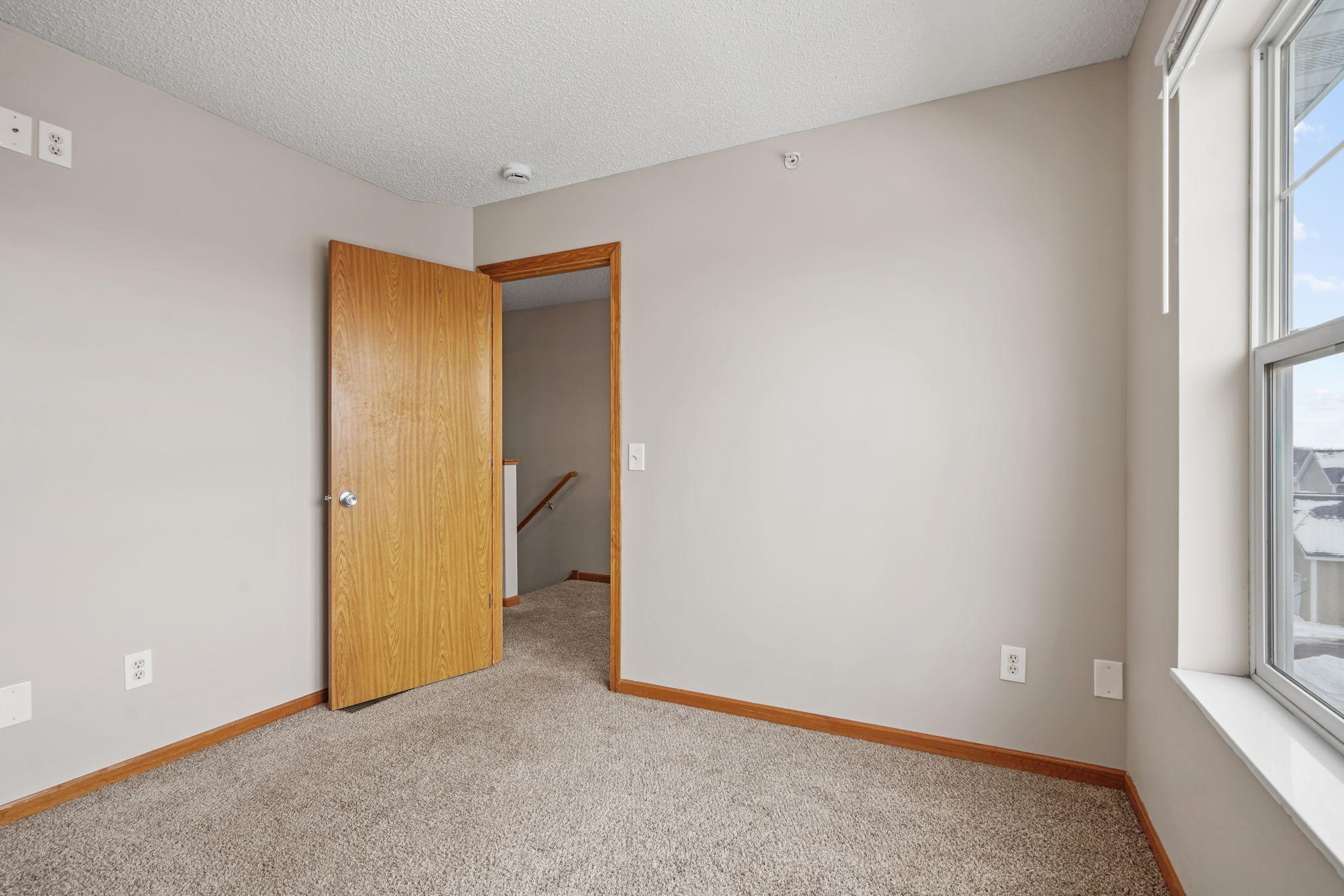 2880 Clover Ridge Drive Chaska, MN 55318 - Photo 19 of 28