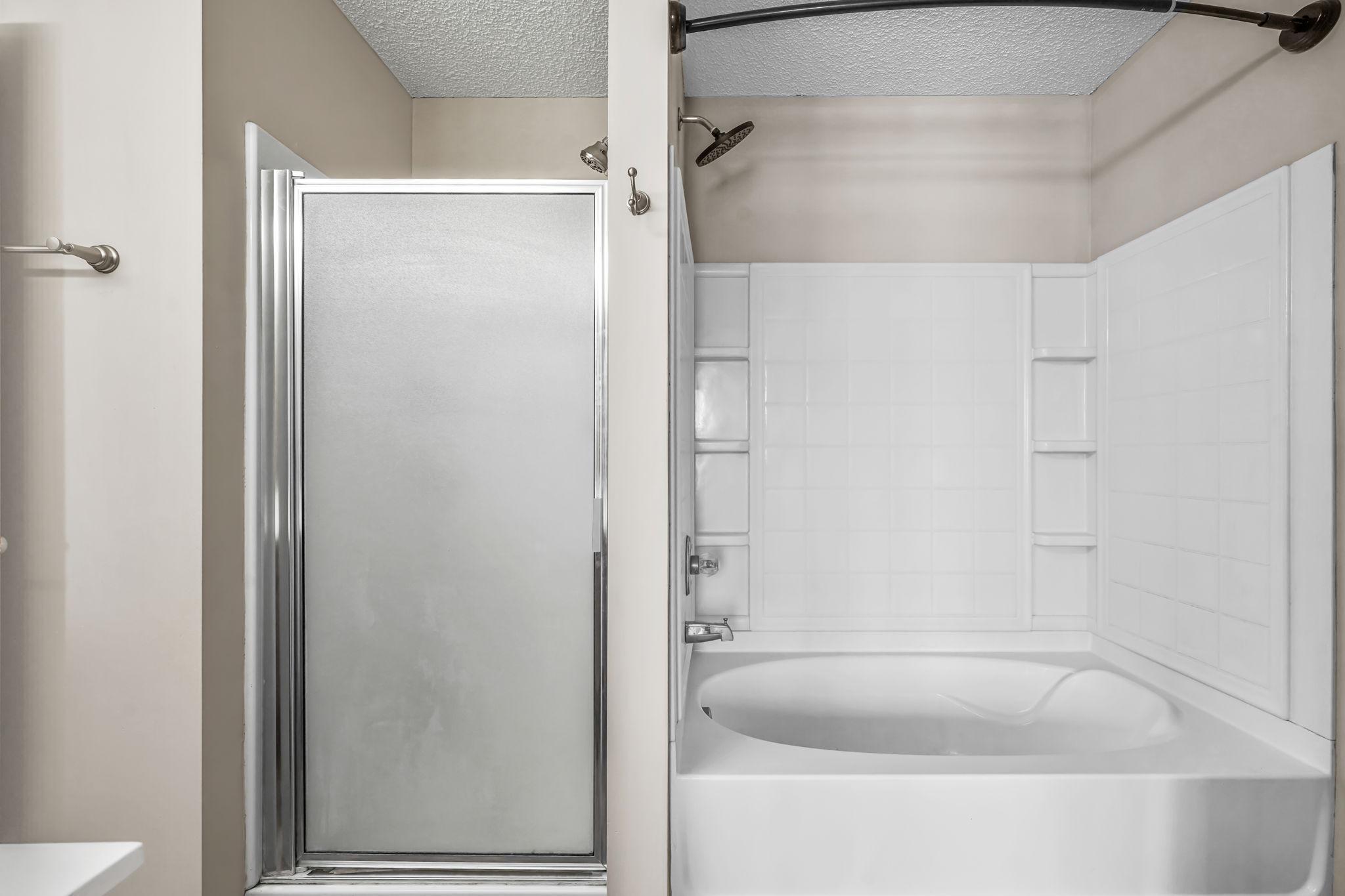 2880 Clover Ridge Drive Chaska, MN 55318 - Photo 21 of 28