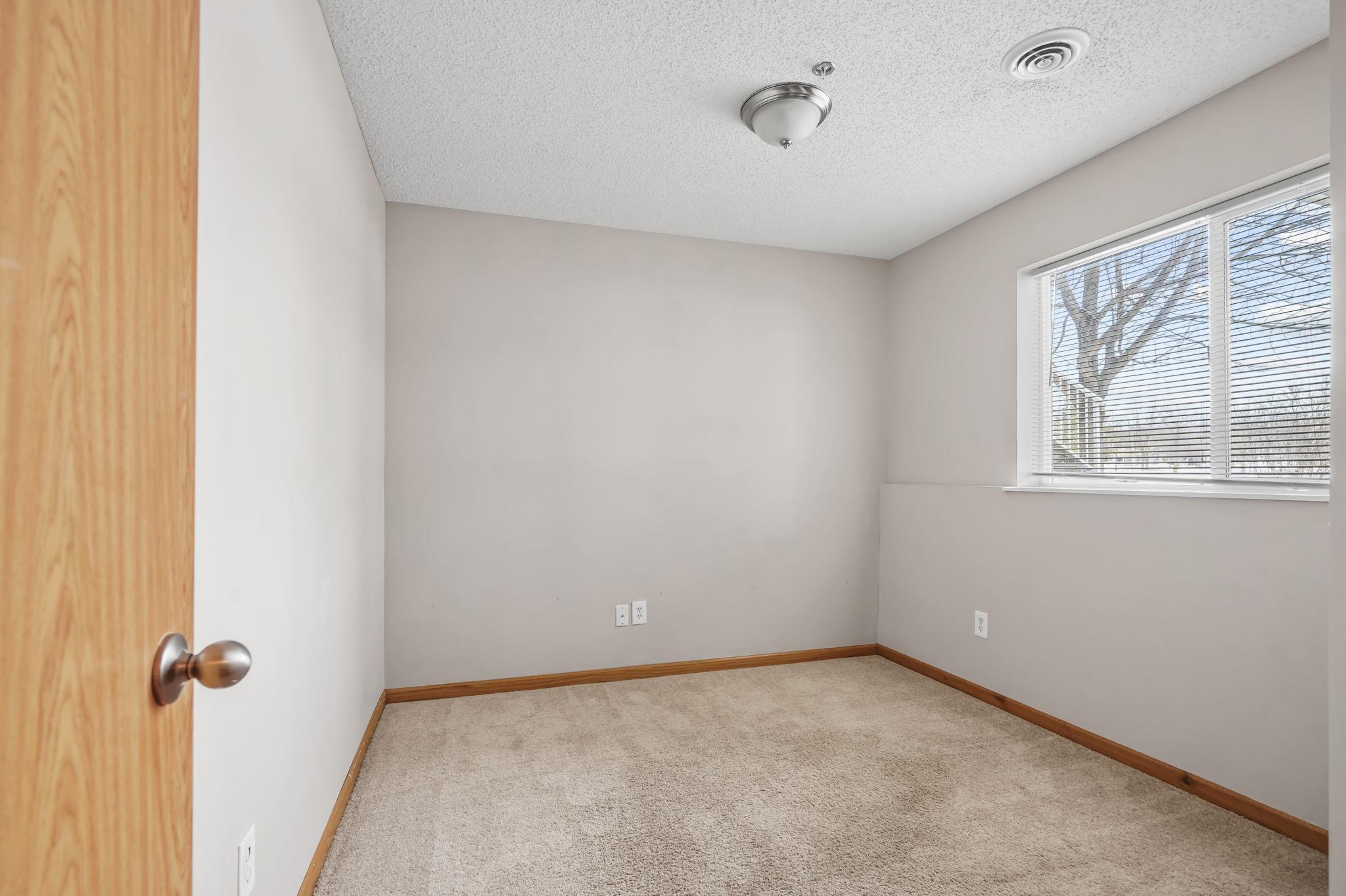 2880 Clover Ridge Drive Chaska, MN 55318 - Photo 26 of 28