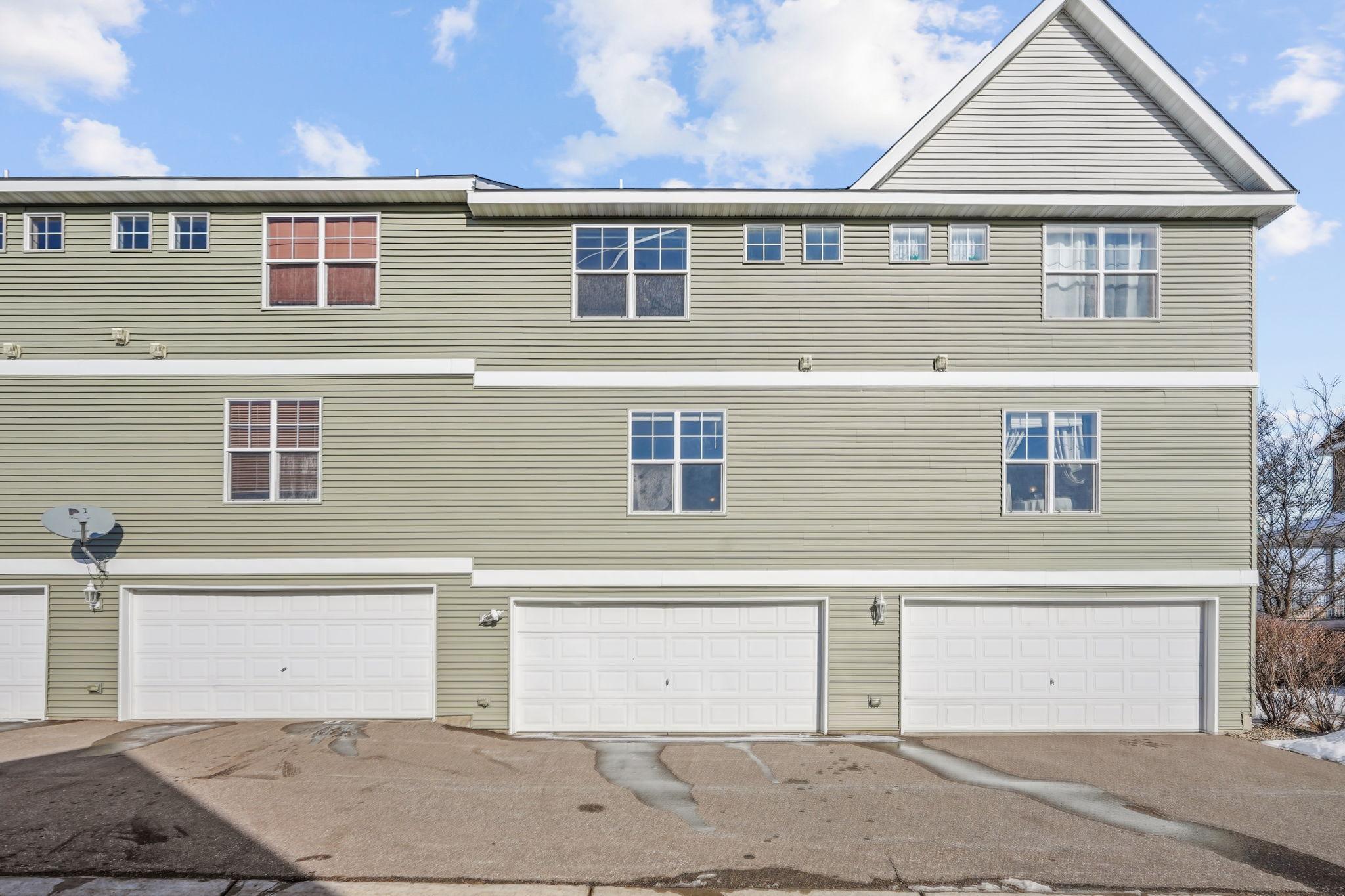 2880 Clover Ridge Drive Chaska, MN 55318 - Photo 28 of 28