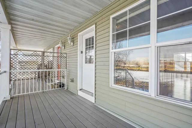 $267,900 | 2880 Clover Ridge Drive, Chaska, MN 55318