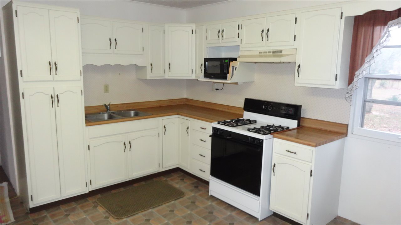 1215 South Toto Road North Judson, IN 46366 - Photo 2 of 15 Gallery Image 2