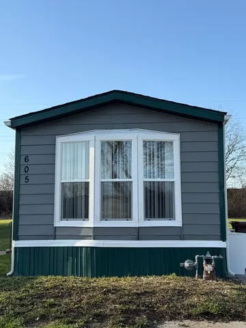 $51,000 | 605 Tanglewood Road, Matteson, IL 60443