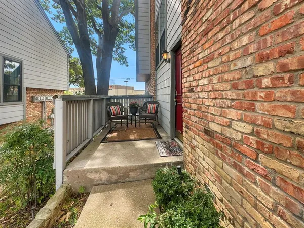 $1,950 | 15151 Berry Trail, Unit 601, Dallas, TX 75248