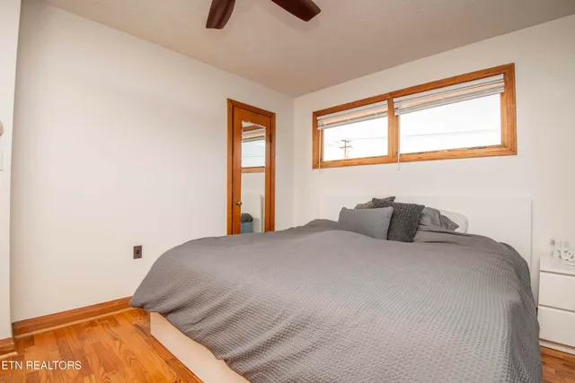 $315,000 | 2931 East Emory Road, Knoxville, TN 37938