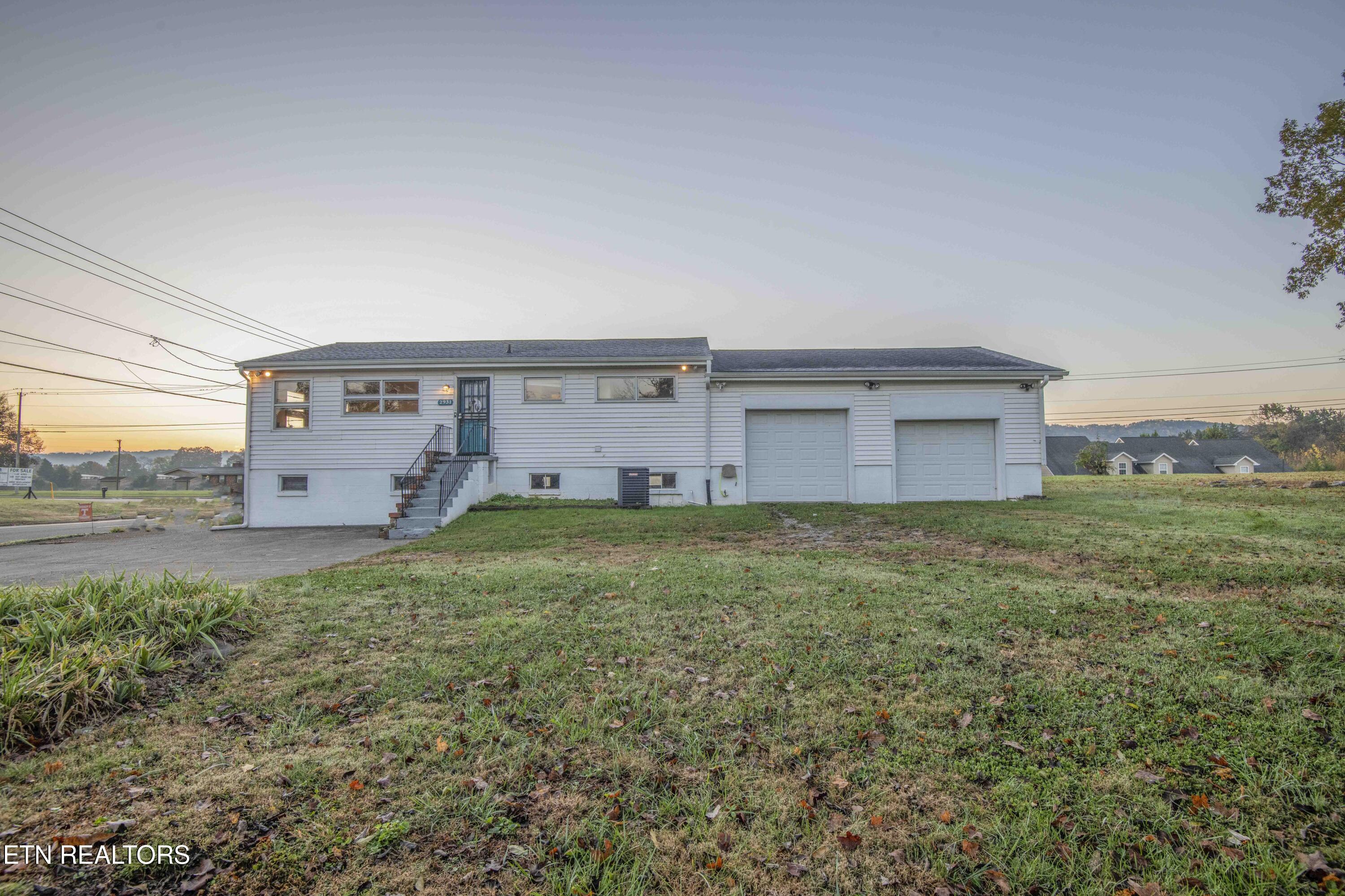 2931 East Emory Road Knoxville, TN 37938 - Photo 5 of 35 yard 3_1