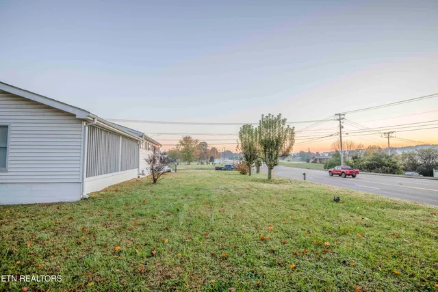 $315,000 | 2931 East Emory Road, Knoxville, TN 37938